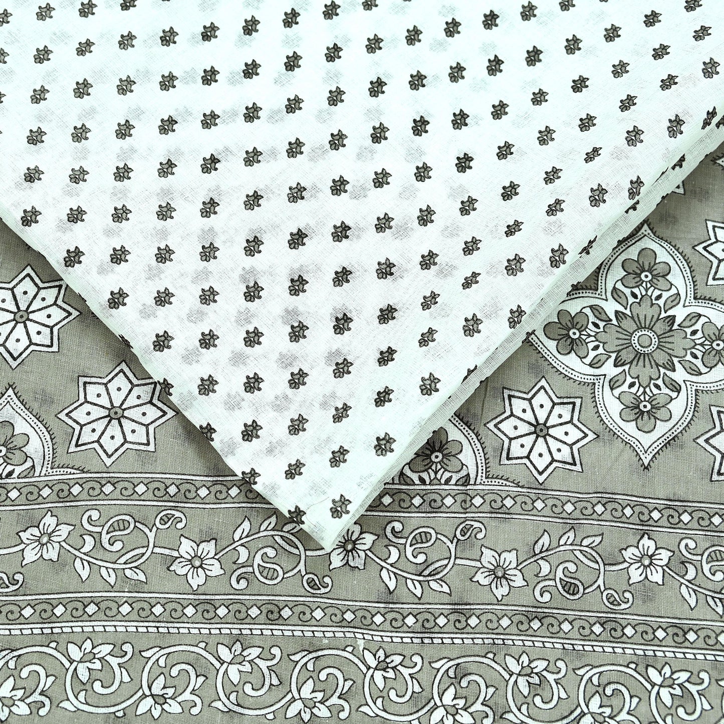 Indian Vintage White & Gray Printed Pure Cotton Saree | 5 Yards | Fabric for Sewing, Crafting, Quilting, Upcycling, Dressmaking, Boho