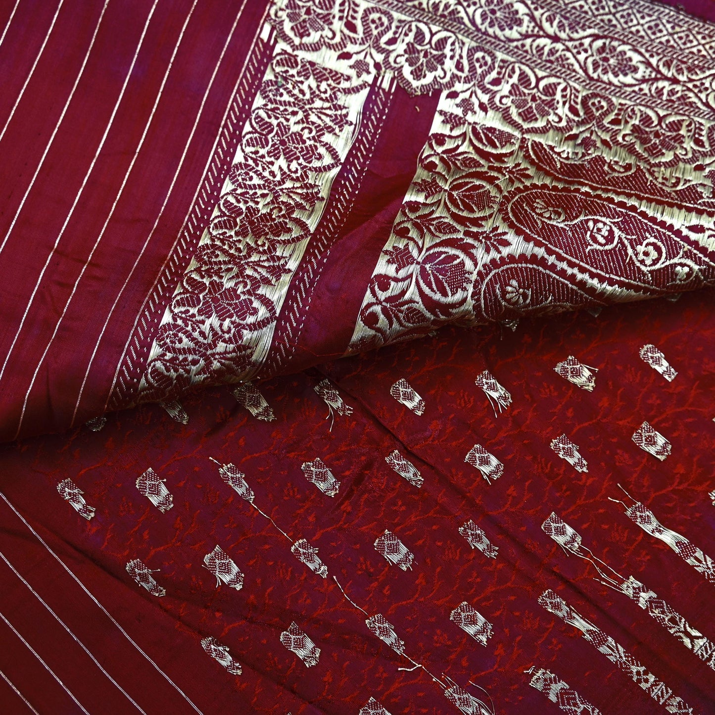 Vintage Banarasi Saree Pure Satin Silk Woven Brocade Zari Fabric Maroon Heavy Craft Sari 5 Yards Indian Antique Textile Dress Making