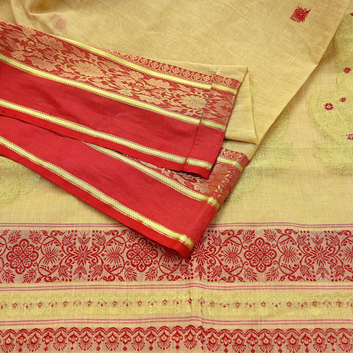 Vintage Sari Beige Pure Cotton Hand Woven Sarees Craft Fabric Zari 5Yd Sewing Soft Crafting Dress making Upcycle Quilting Zigzag