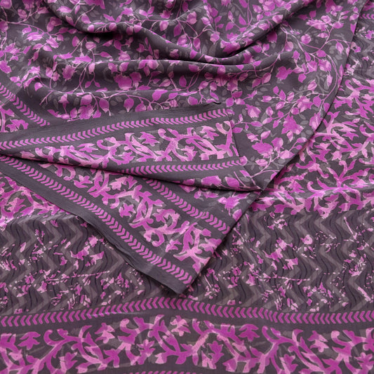 Indian Vintage Pure Crepe Silk Printed Saree | 6 Yards | Floral Craft Fabric | Soft Drape for Sewing, Dressmaking, Quilting &Upcycling