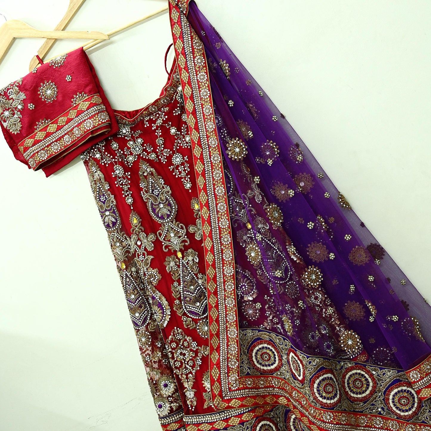 Indian Heavy Wedding Red & Purple Net/Mesh Hand Embroidered Lehenga 3pcs Set Designer By Anamika Khanna Party Wear