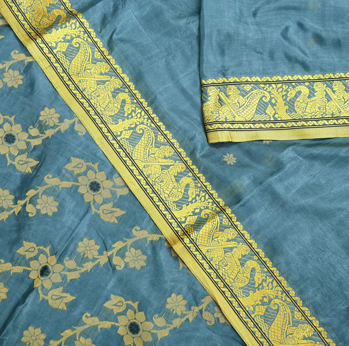Indian Vintage Sari Gray Artificial Silk Hand Woven Sarees 5yd Ethnic Elephants Craft Fabric Sewing Wedding Sarees Dress making Crafting