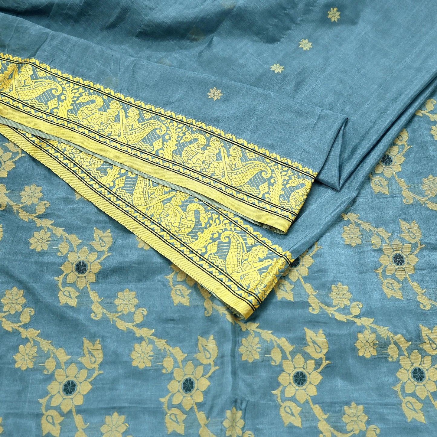 Indian Vintage Sari Gray Artificial Silk Hand Woven Sarees 5yd Ethnic Elephants Craft Fabric Sewing Wedding Sarees Dress making Crafting