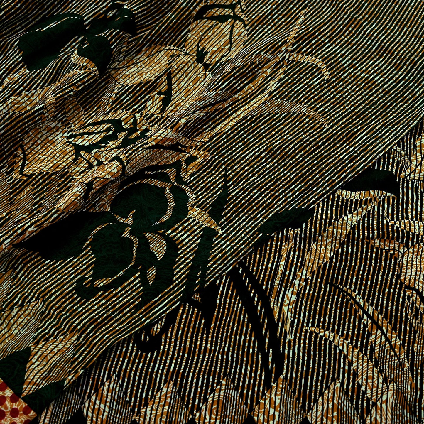 Indian Vintage Mustard Pure Crepe Silk Saree | Floral Print | 5 Yards | Soft Sewing Fabric for Dressmaking, Quilting, Crafting & Upcycling