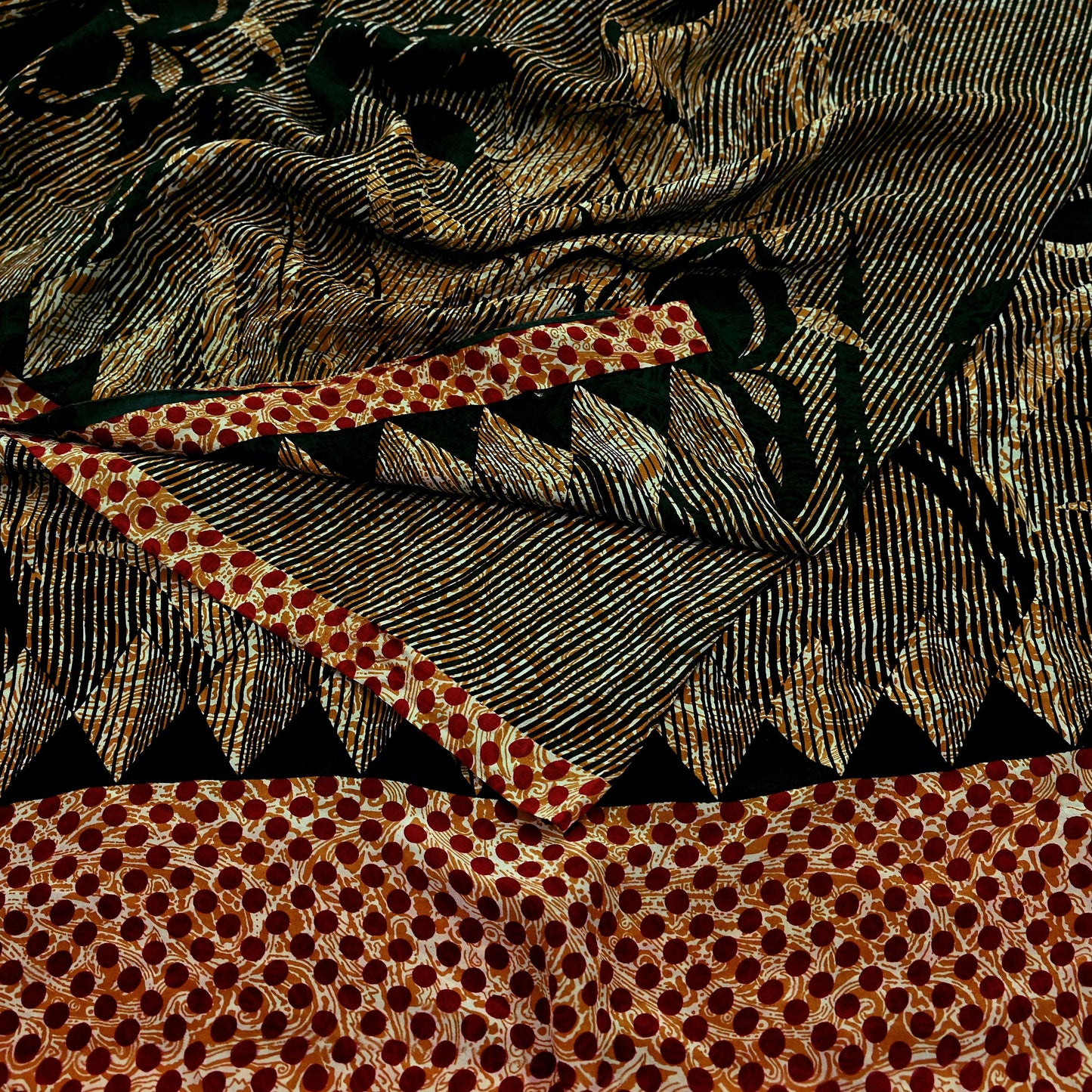 Indian Vintage Mustard Pure Crepe Silk Saree | Floral Print | 5 Yards | Soft Sewing Fabric for Dressmaking, Quilting, Crafting & Upcycling