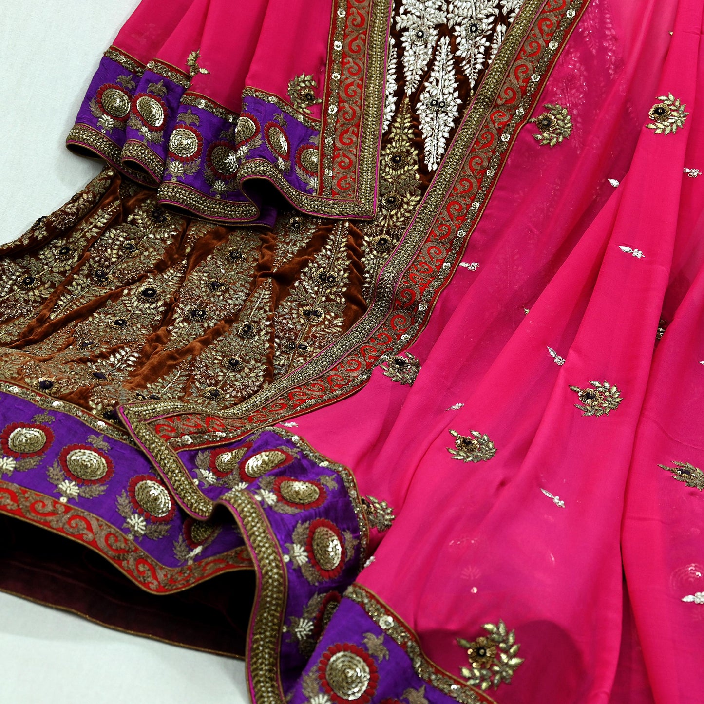 Indian New Heavy Brown & Pink Colored Pure Georgette Silk/Net Hand Embroidered Lehenga 2pcs Set By Designer Sabyasachi Bridal Wear