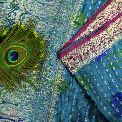 Indian Vintage Heavy Blue Sari Pure Silk Blue Woven Brocade Sarees 5Yd Craft Fabric Floral Ethnic Zari Dress making Pre-owned Wedding sari