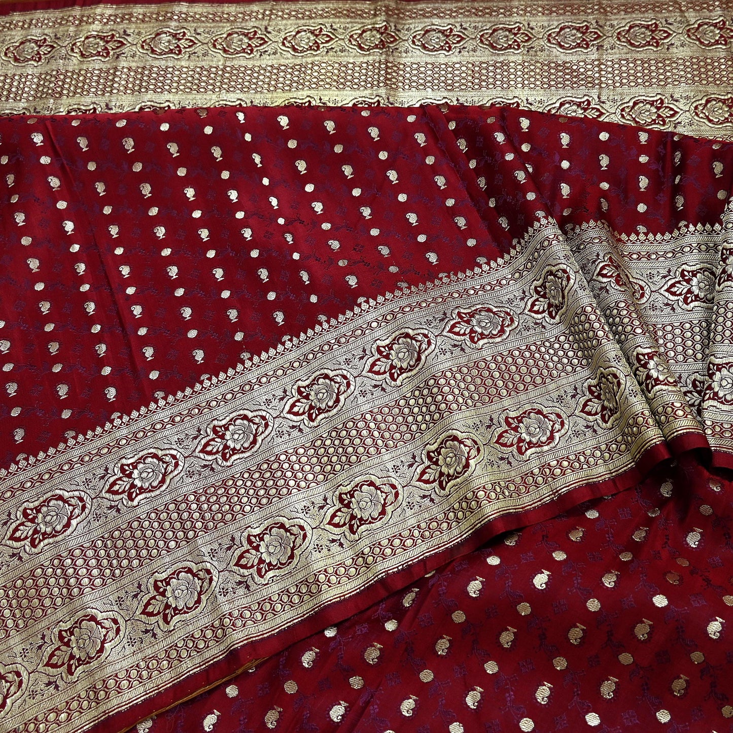 Vintage Banarasi Saree Pure Satin Silk Woven Brocade Zari Fabric Maroon Heavy Craft Sari 5 Yards Indian Antique Textile Dress Making