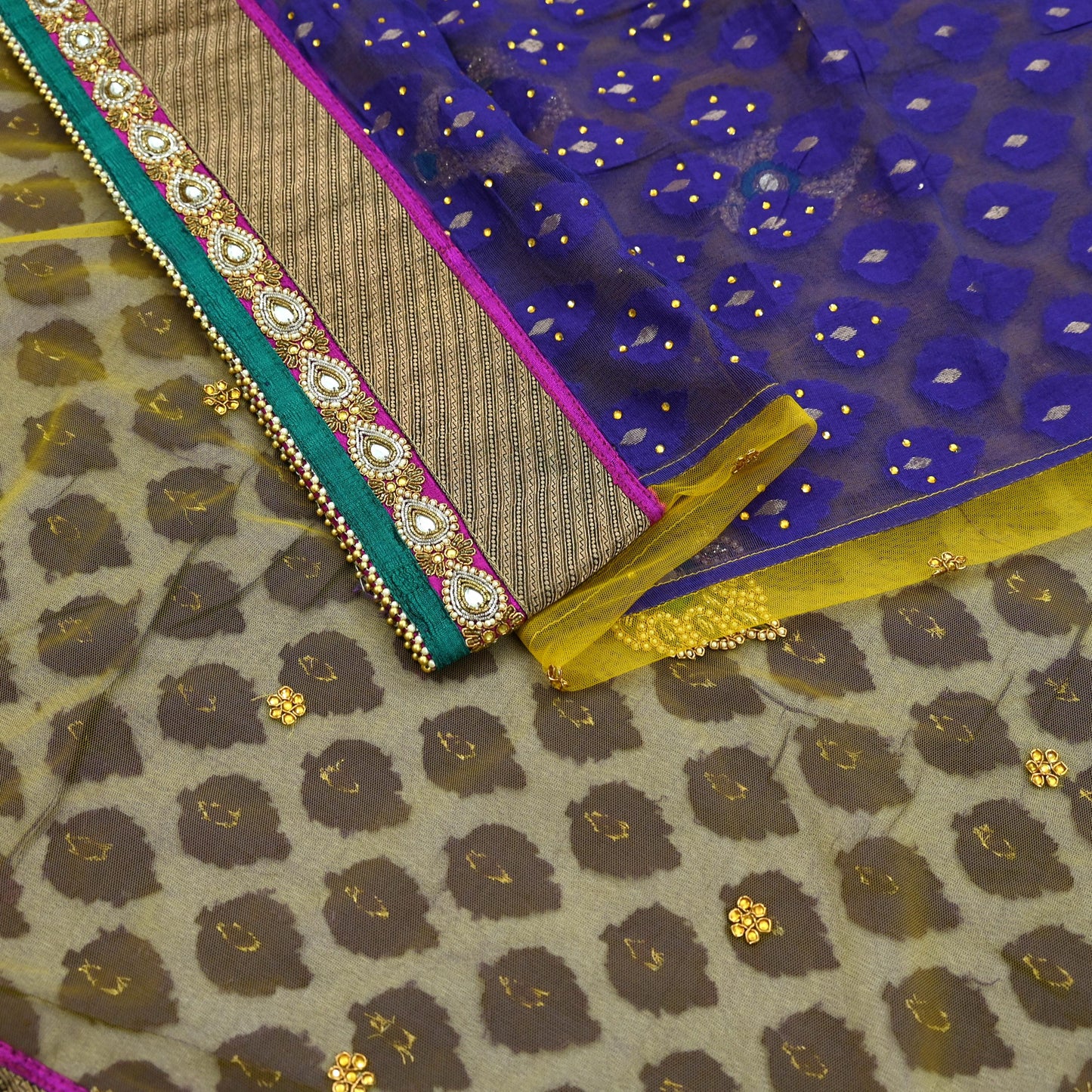 Indian Vintage Heavy Sari Net/Mesh Embroidered Sarees Fabric 5Yd Sewing Soft Sequins Floral Zari Bridal/wedding Saris Bollywood