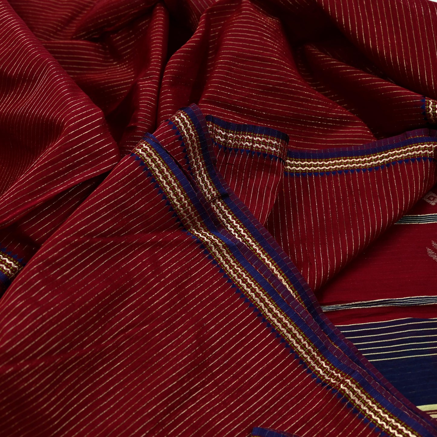 Indian Vintage Sarees Blue & Maroon Pure Cotton Hand Woven Sari 5yd Ethnic Floral Craft Fabric Dress making Upcycle Crafting Quilting Zari