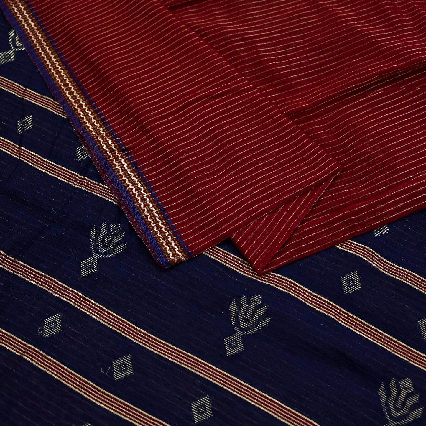 Indian Vintage Sarees Blue & Maroon Pure Cotton Hand Woven Sari 5yd Ethnic Floral Craft Fabric Dress making Upcycle Crafting Quilting Zari