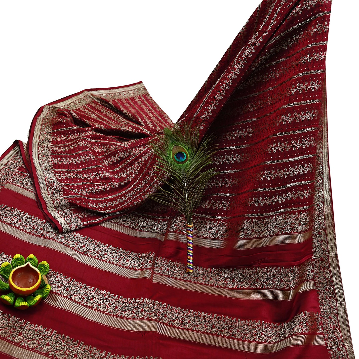 Indian Vintage Heavy Maroon Banarasi Saree | 5 Yards Pure Satin Silk | Woven Brocade Zari Floral| Pure Metallic Zari Fabric for Dressmaking