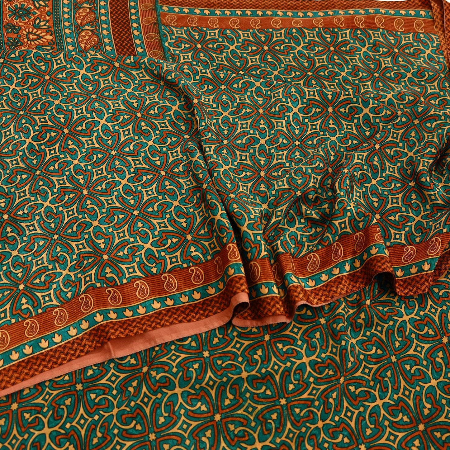 Indian Vintage Green Moss Crepe Saree | Printed Floral Sari Fabric | 5 Yards | Soft Craft Fabric for Sewing, Dressmaking, Quilting,Upcycling