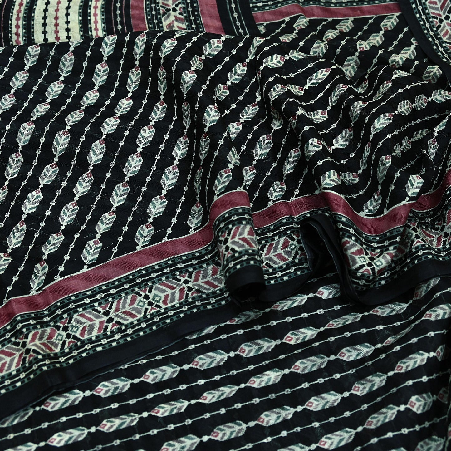 Indian Vintage Black Pure Silk Saree | Printed Floral & Striped Design | 6 Yards | Soft Craft Fabric for Dressmaking, Quilting,  Upcycling