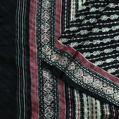 Indian Vintage Black Pure Silk Saree | Printed Floral & Striped Design | 6 Yards | Soft Craft Fabric for Dressmaking, Quilting,  Upcycling