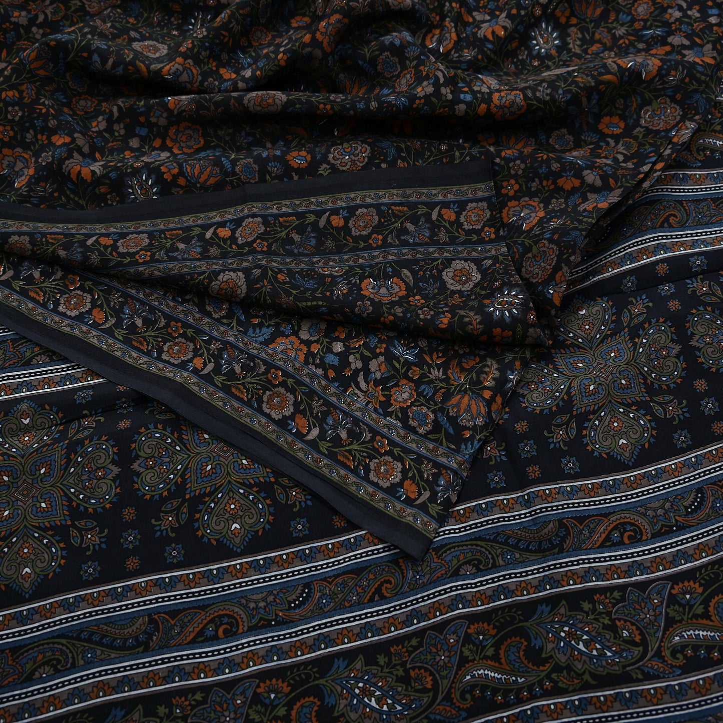 Indian Vintage Black Pure Crepe Silk Printed Saree | 5 Yards | Floral Craft Fabric | Soft Drape for Sewing, Dressmaking, Quilting &Upcycling
