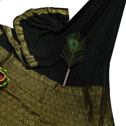 Indian Antique Vintage Black Kanjivaram Saree | Handwoven | 100% Pure Silk | Heavy Zari Work | 5 Yards Craft Fabric for Sewing, Dressmaking