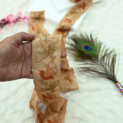 Indian Antique Vintage Real Chain Stitch Border Beige Hand Embroidered Craft Trim Lace Sewing Sarees Ribbon Recycled 1yard Net/Mesh