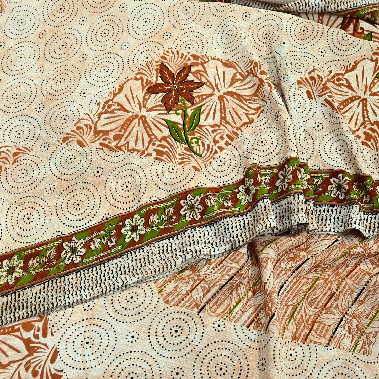 Indian Vintage Saree Brown & Beige Moss Crepe Printed Sari | 5 Yards | Floral Soft Fabric for Sewing, Dressmaking, Crafting, Quilting