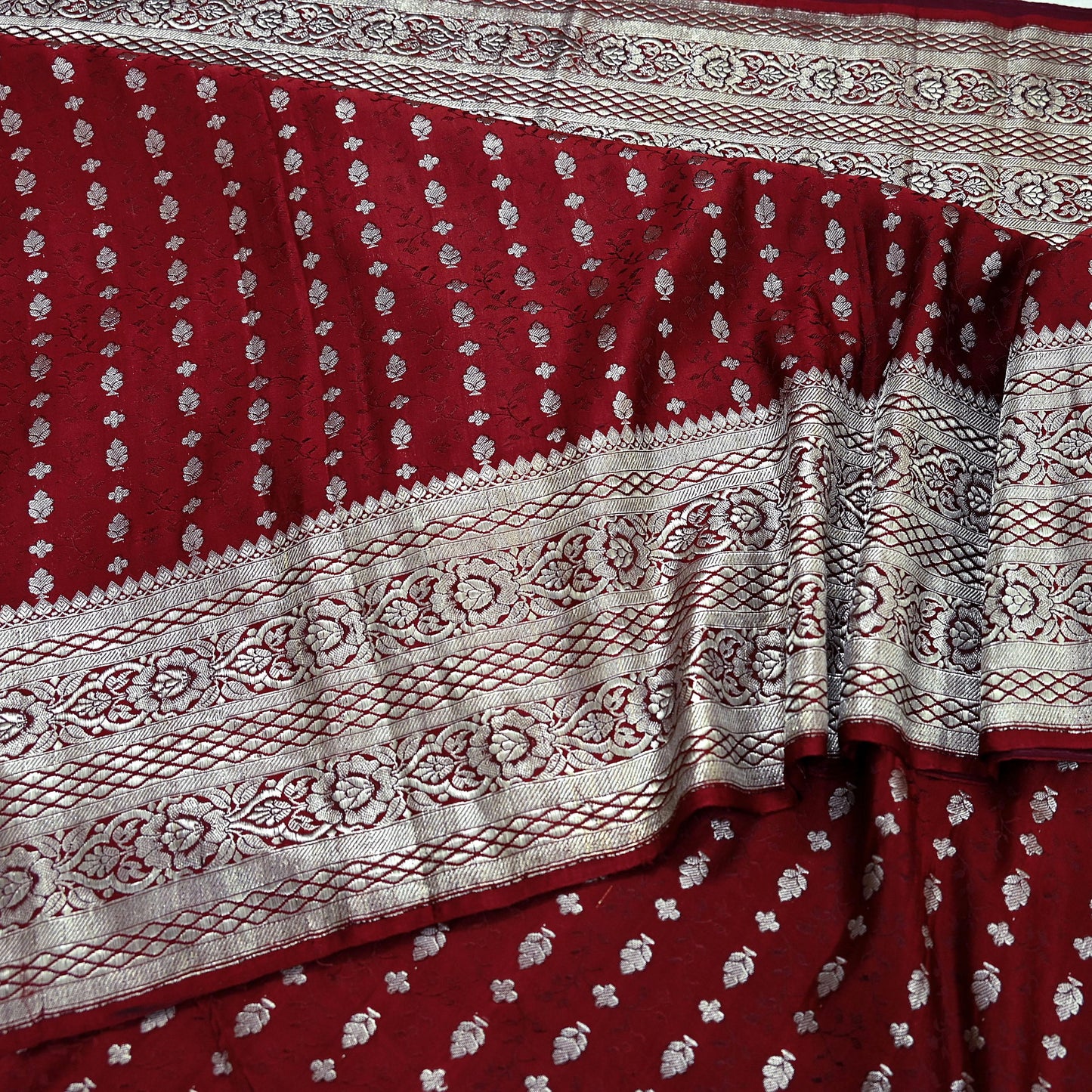 Vintage Banarasi Saree Pure Satin Silk Woven Brocade Zari Fabric Maroon Heavy Craft Sari 5 Yards Indian Antique Textile Dress Making