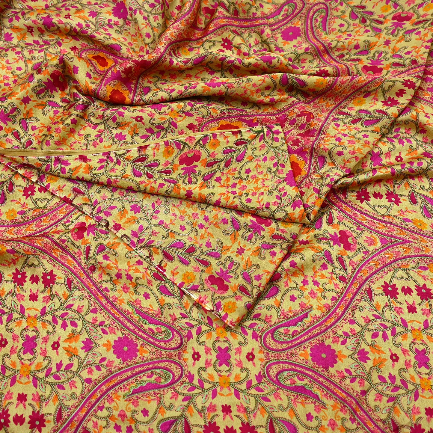 Indian Vintage Saree Beige Moss Crepe Printed Sari | 5 Yards | Floral Soft Fabric for Sewing, Dressmaking, Crafting, Quilting