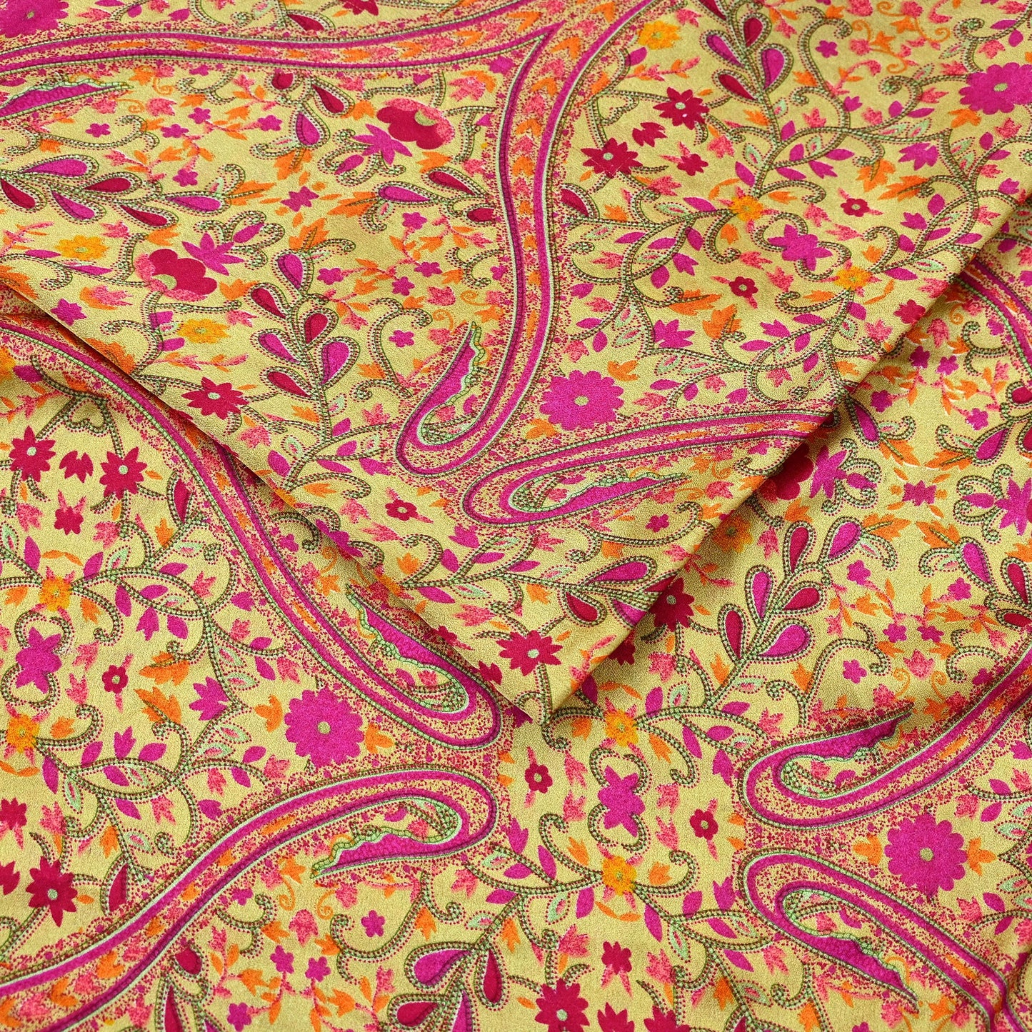 Indian Vintage Saree Beige Moss Crepe Printed Sari | 5 Yards | Floral Soft Fabric for Sewing, Dressmaking, Crafting, Quilting