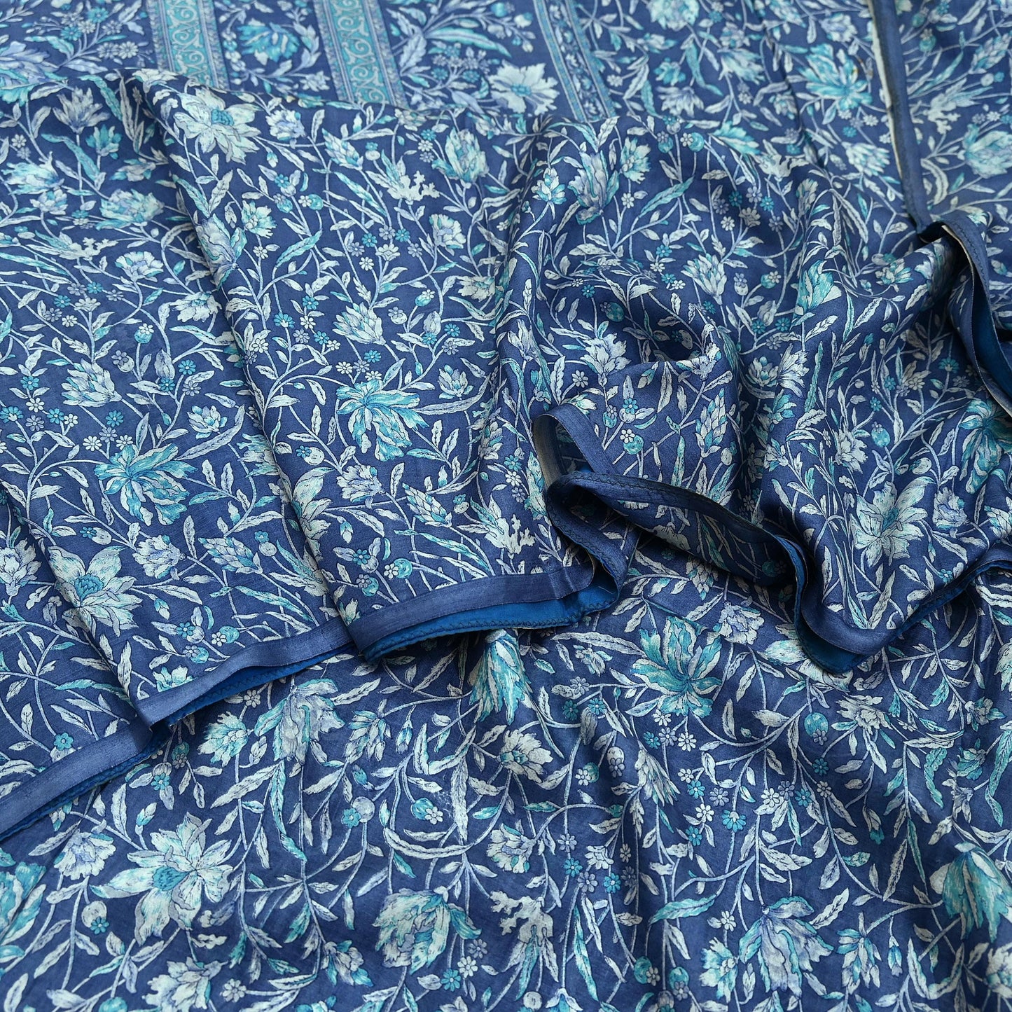 Indian Vintage Gray Pure Silk Printed Saree | 6 Yards | Soft Floral Fabric for Dressmaking, Quilting, Crafting, Sewing & Upcycling