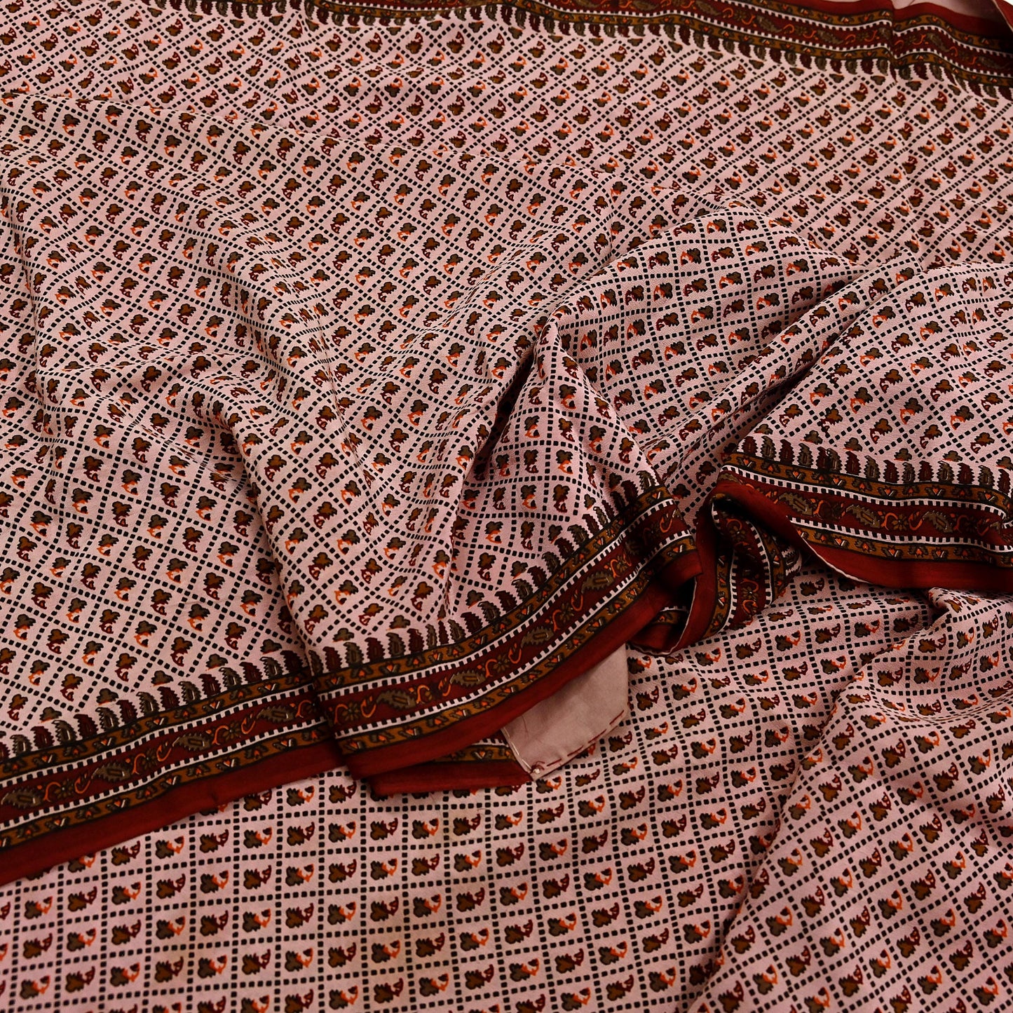 Indian Vintage Peach Maroon Pure Crepe Silk Saree Floral Print 5 Yards Soft Sewing Fabric for Dressmaking, Quilting, Crafting & Upcycling
