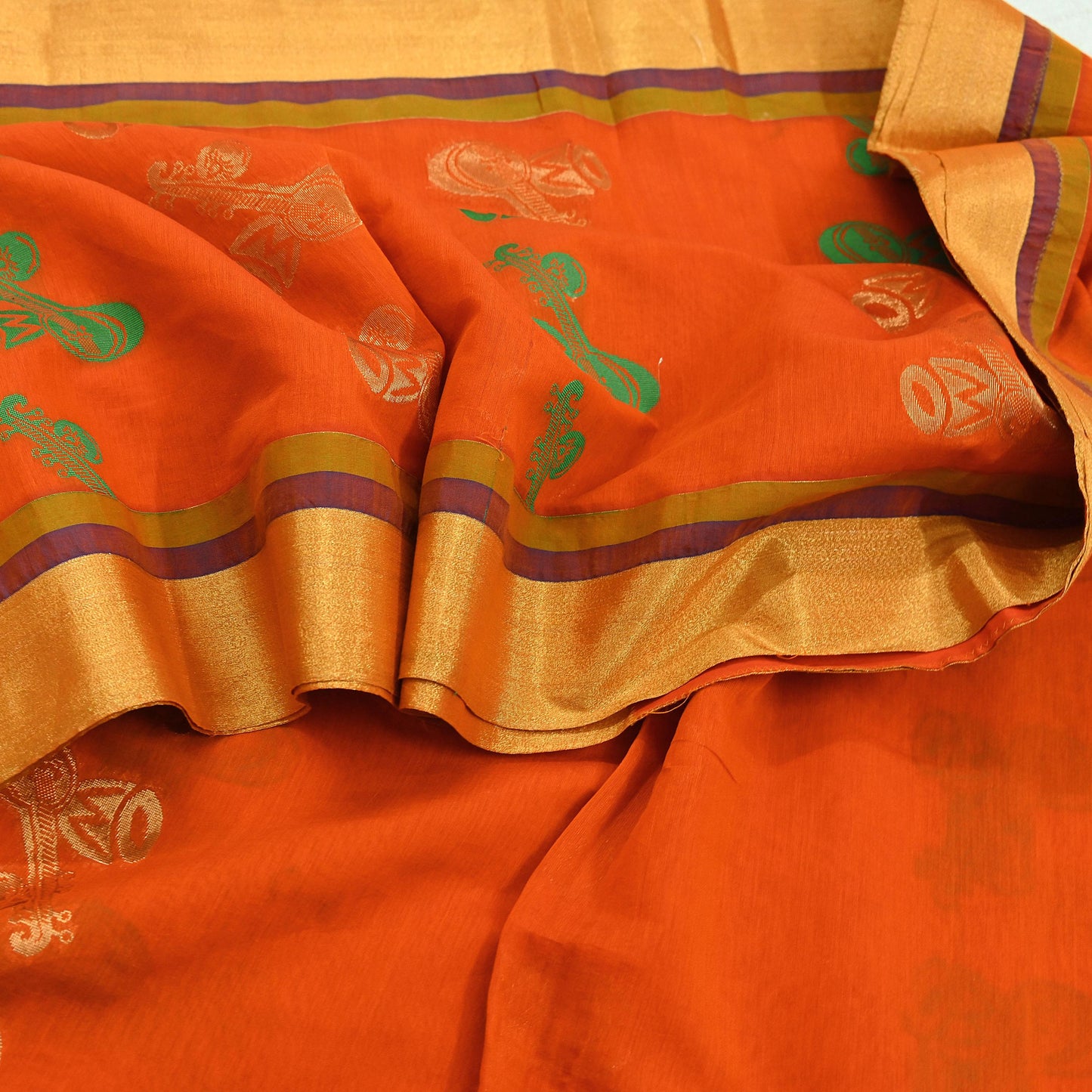 Indian Vintage Sari Orange Chanderi Cotton Hand Woven Sarees 6Yd Craft Fabric Soft Sewing Sarong Dress Making Quilting Crafting Zari Border