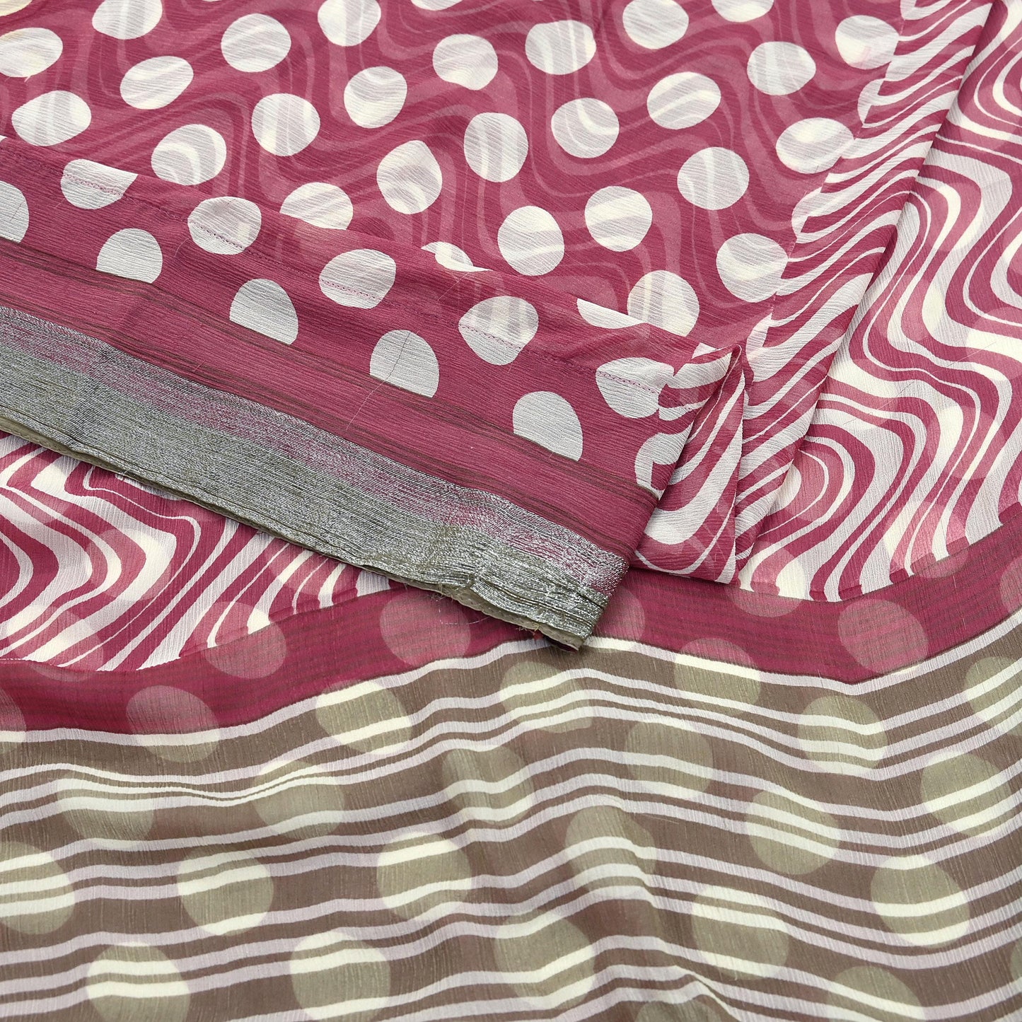 Indian Vintage Pure Chiffon Silk Saree | Printed Abstract Design | 5 Yards | Sheer Soft Fabric for Sewing, Dressmaking, Craft Projects