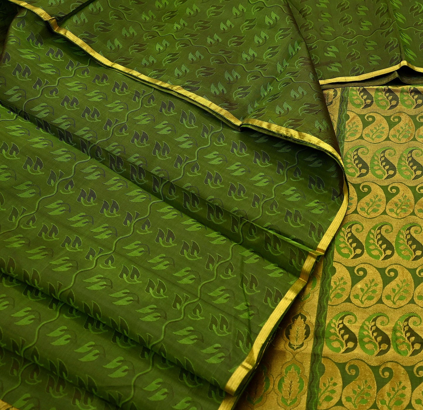 Indian Vintage Heavy Green Kanjivaram Saree 100% Pure Silk Zari 5Yd Floral Crafting Dress making Crafting Quilting Bollywood Saree