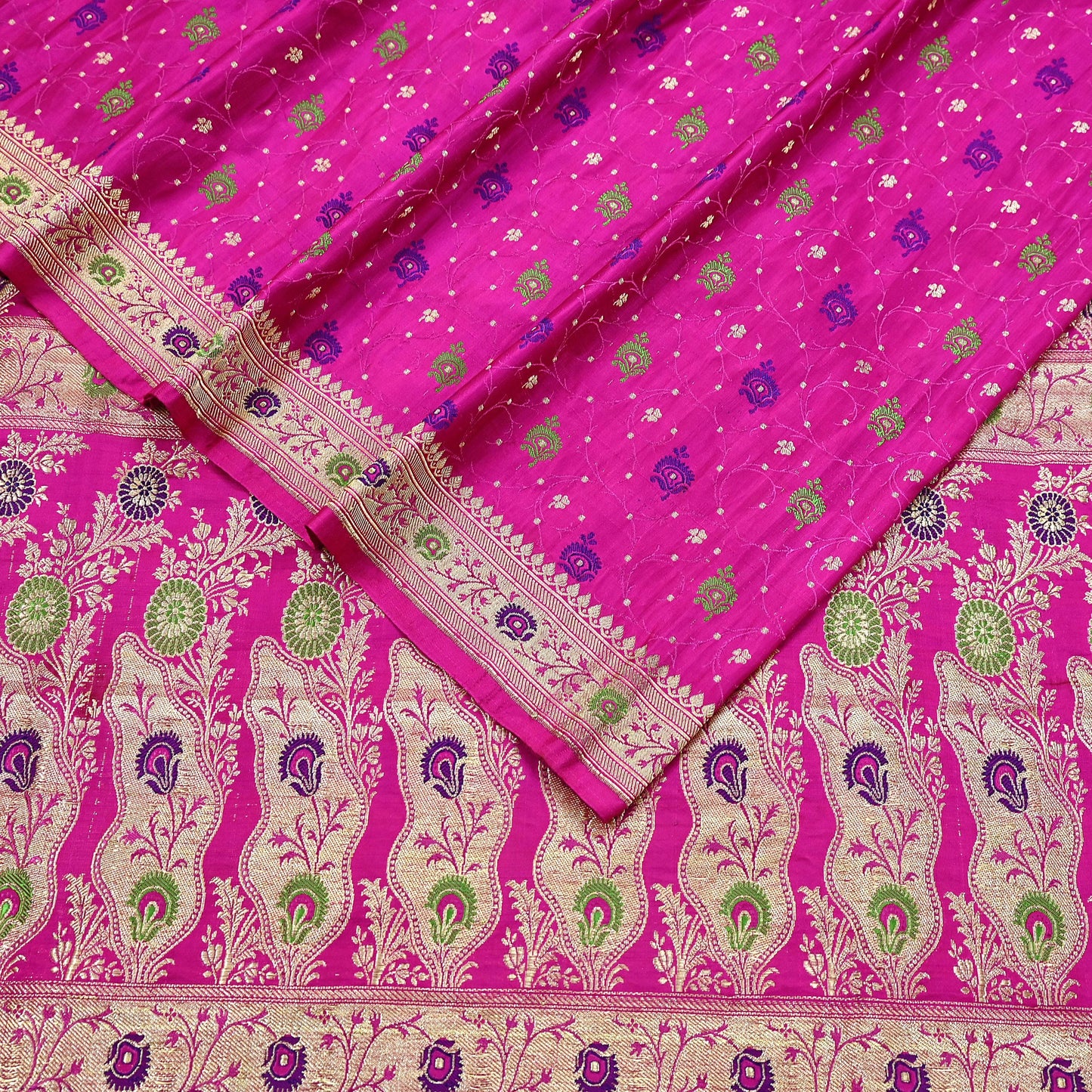 Indian Vintage Sari Magenta Heavy Pure Satin Silk Woven Banarasi Brocade Saree Zari 5Yd Ethnic Dress making Crafting Bollywood