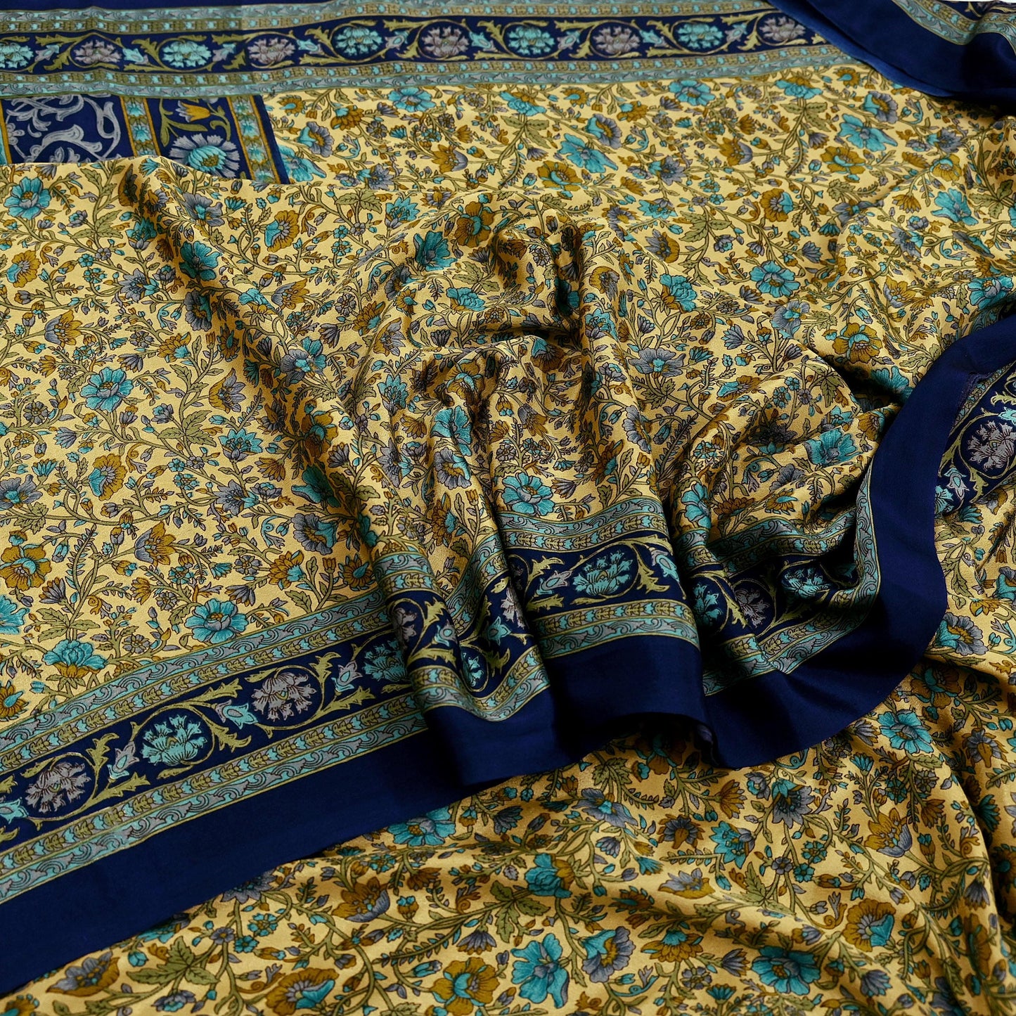 Indian Vintage Moss Crepe Saree | Printed Floral Sari Fabric | 6 Yards | Soft Craft Fabric for Sewing, Dressmaking, Quilting,Upcycling