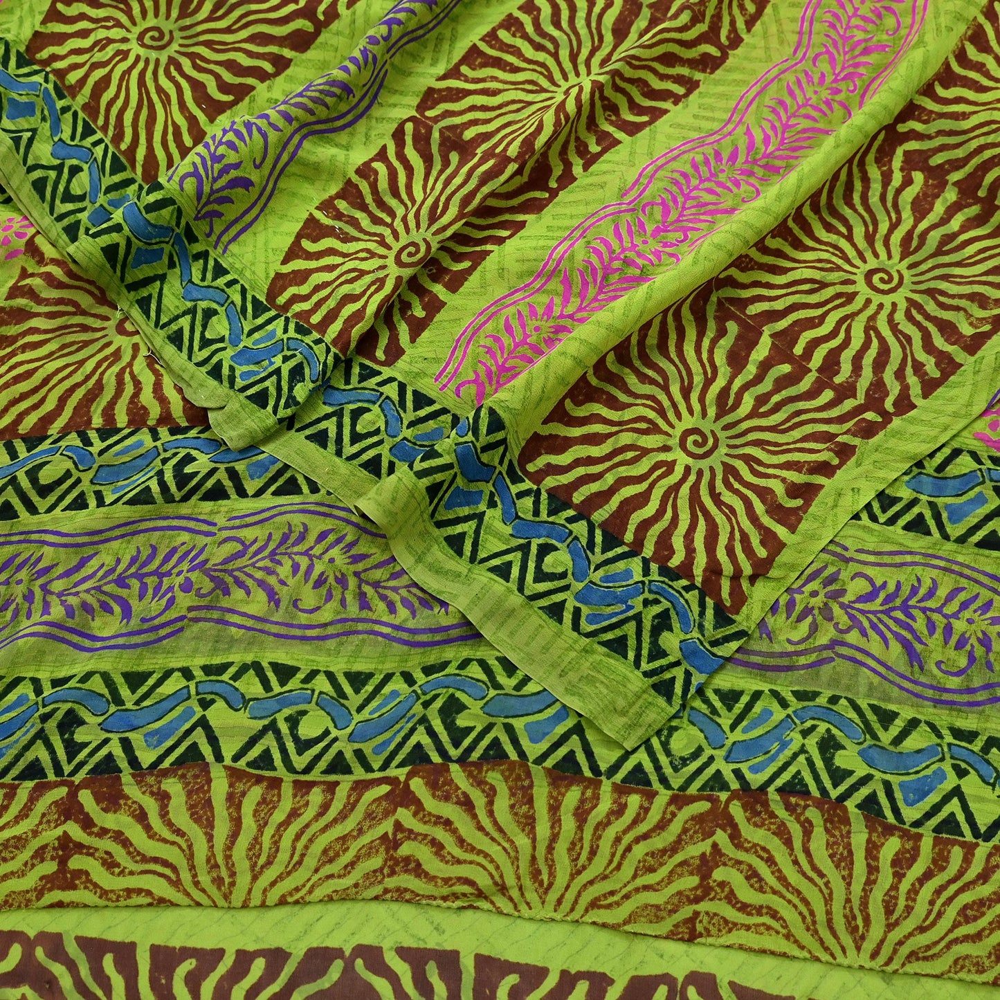 Indian Vintage Green Pure Georgette Silk Sari | 5 Yards Block Printed Floral Fabric | Sewing, Quilting, Dressmaking & Upcycle Crafts