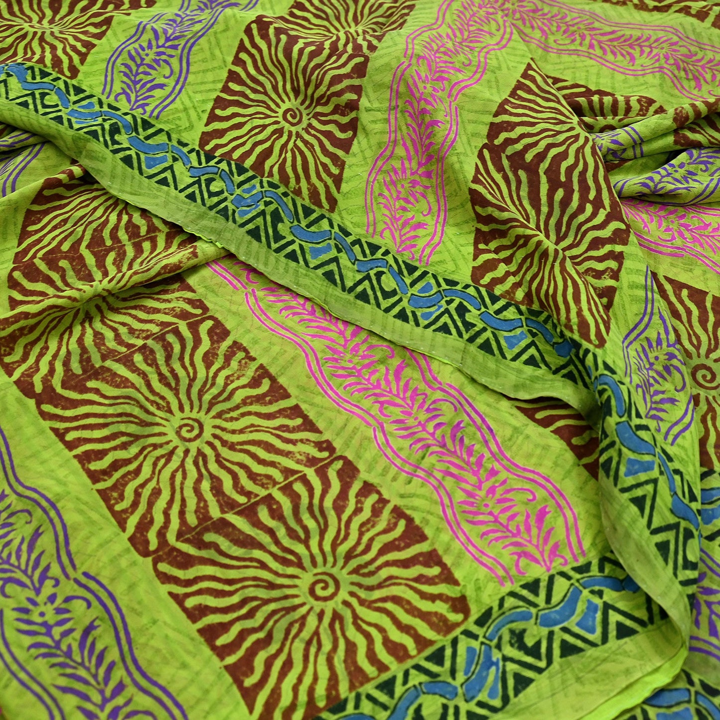 Indian Vintage Green Pure Georgette Silk Sari | 5 Yards Block Printed Floral Fabric | Sewing, Quilting, Dressmaking & Upcycle Crafts