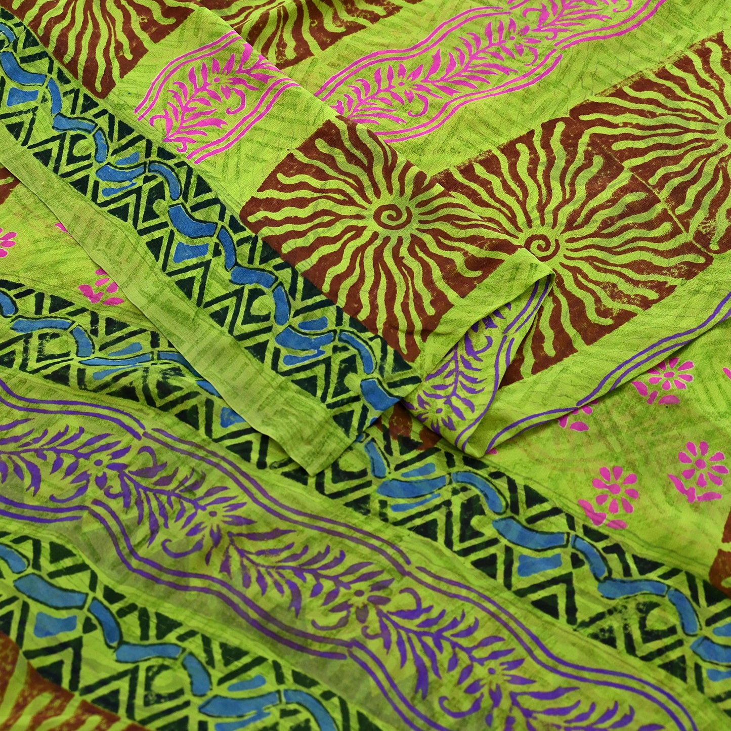 Indian Vintage Green Pure Georgette Silk Sari | 5 Yards Block Printed Floral Fabric | Sewing, Quilting, Dressmaking & Upcycle Crafts