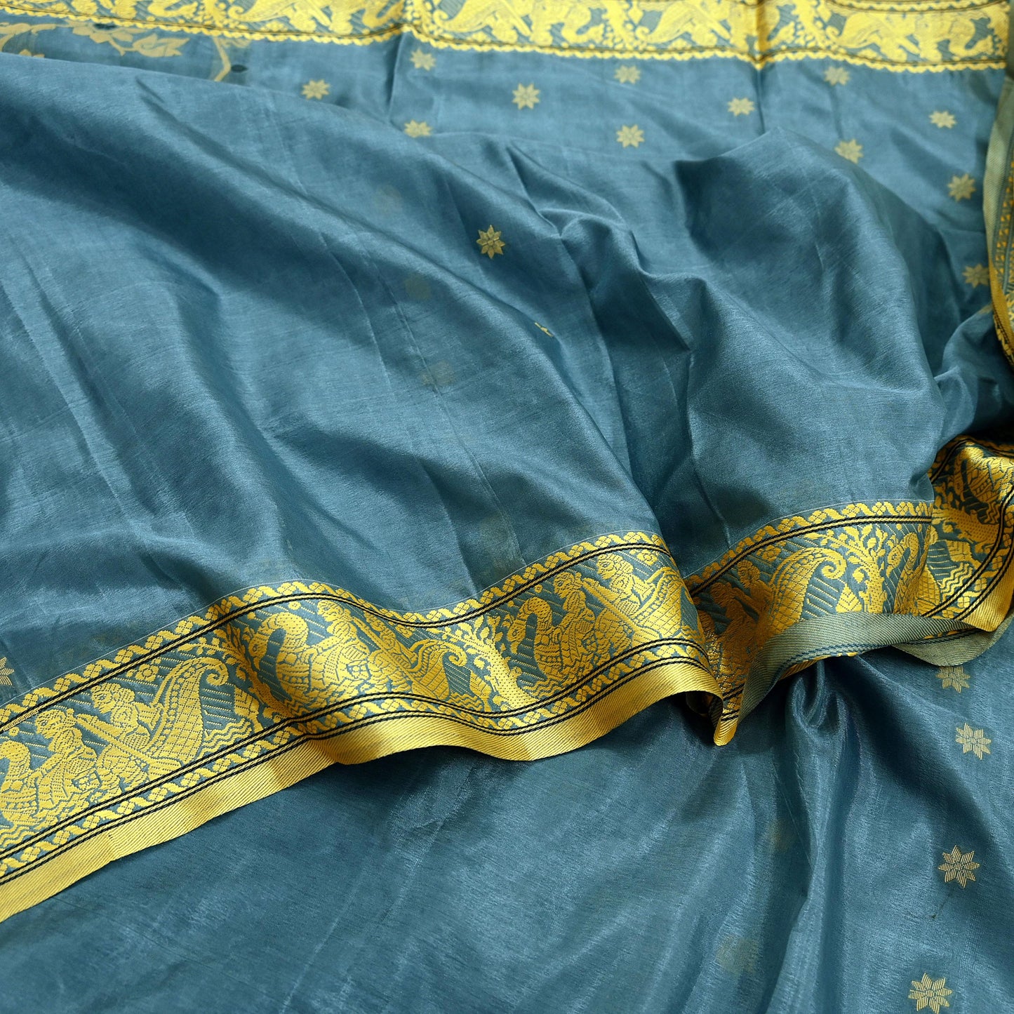 Indian Vintage Sari Gray Artificial Silk Hand Woven Sarees 5yd Ethnic Elephants Craft Fabric Sewing Wedding Sarees Dress making Crafting