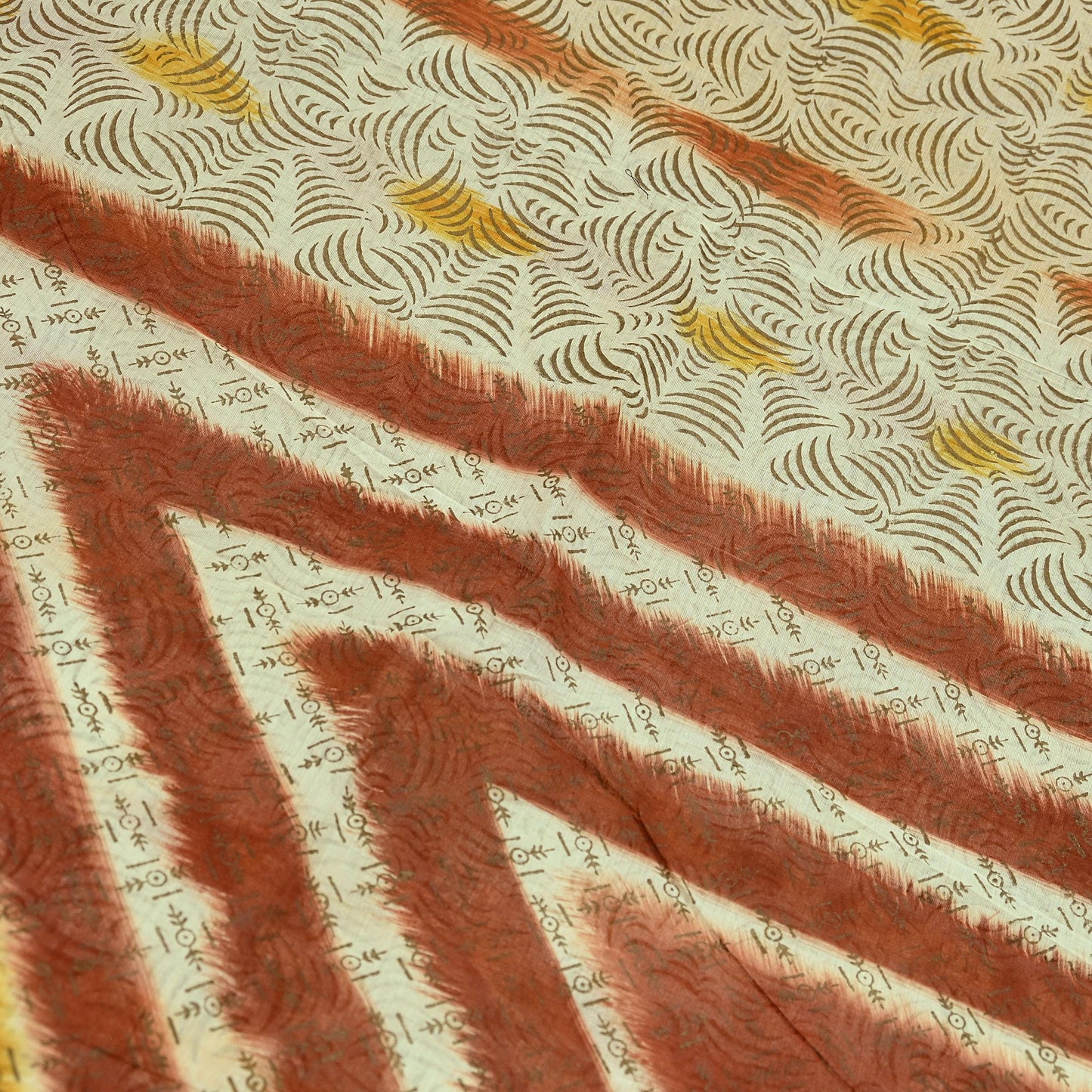 Indian Vintage Sari Hand Painted Pure Cotton Sarees Craft Fabric 5Yard Sewing Sarong Wrap Boho Dress making Crafting Upcycle Geometric