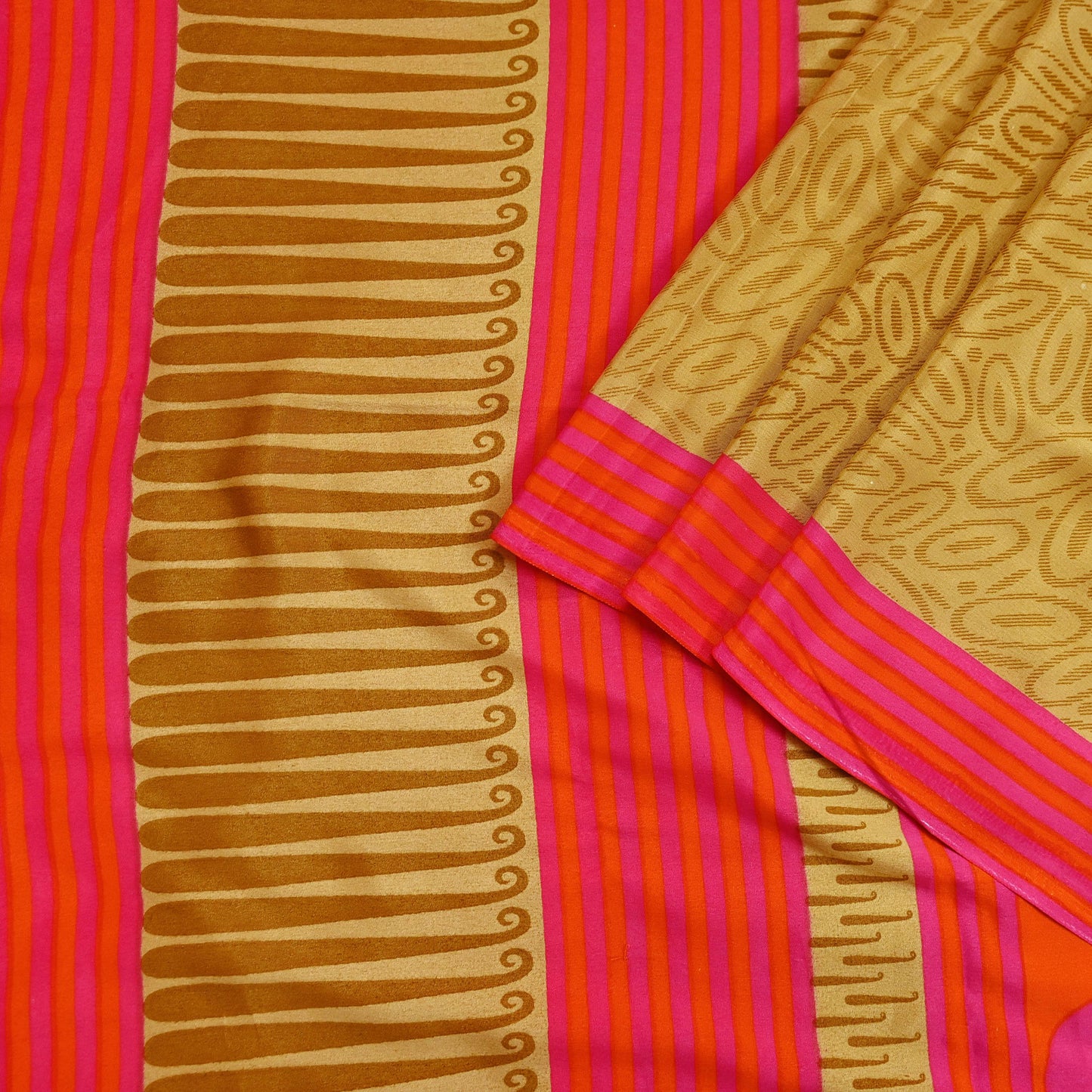 Indian Vintage Moss Crepe Saree | Printed Floral Sari Fabric | 6 Yards | Soft Craft Fabric for Sewing, Dressmaking, Quilting,Upcycling