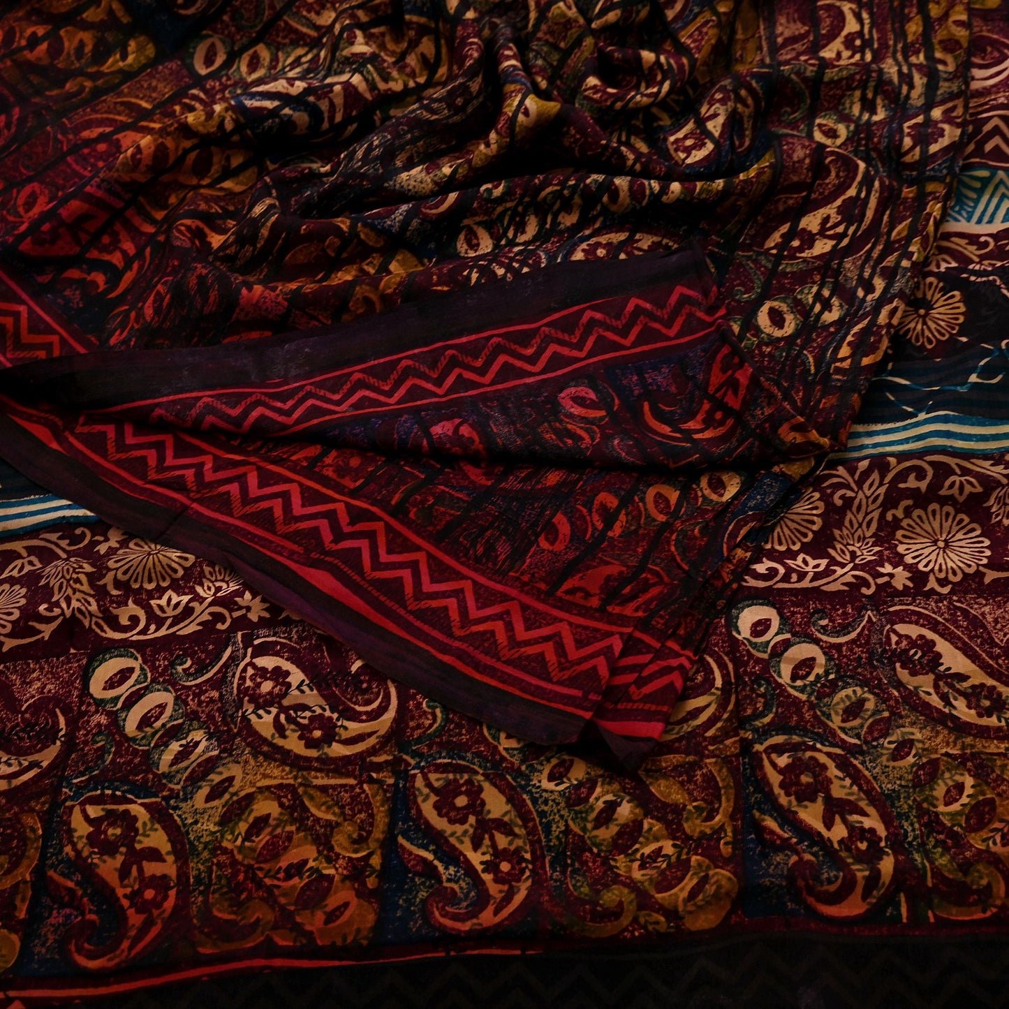 Indian Vintage Multi Pure Crepe Silk Saree | Floral Print | 5 Yards | Soft Sewing Fabric for Dressmaking, Quilting, Crafting & Upcycling