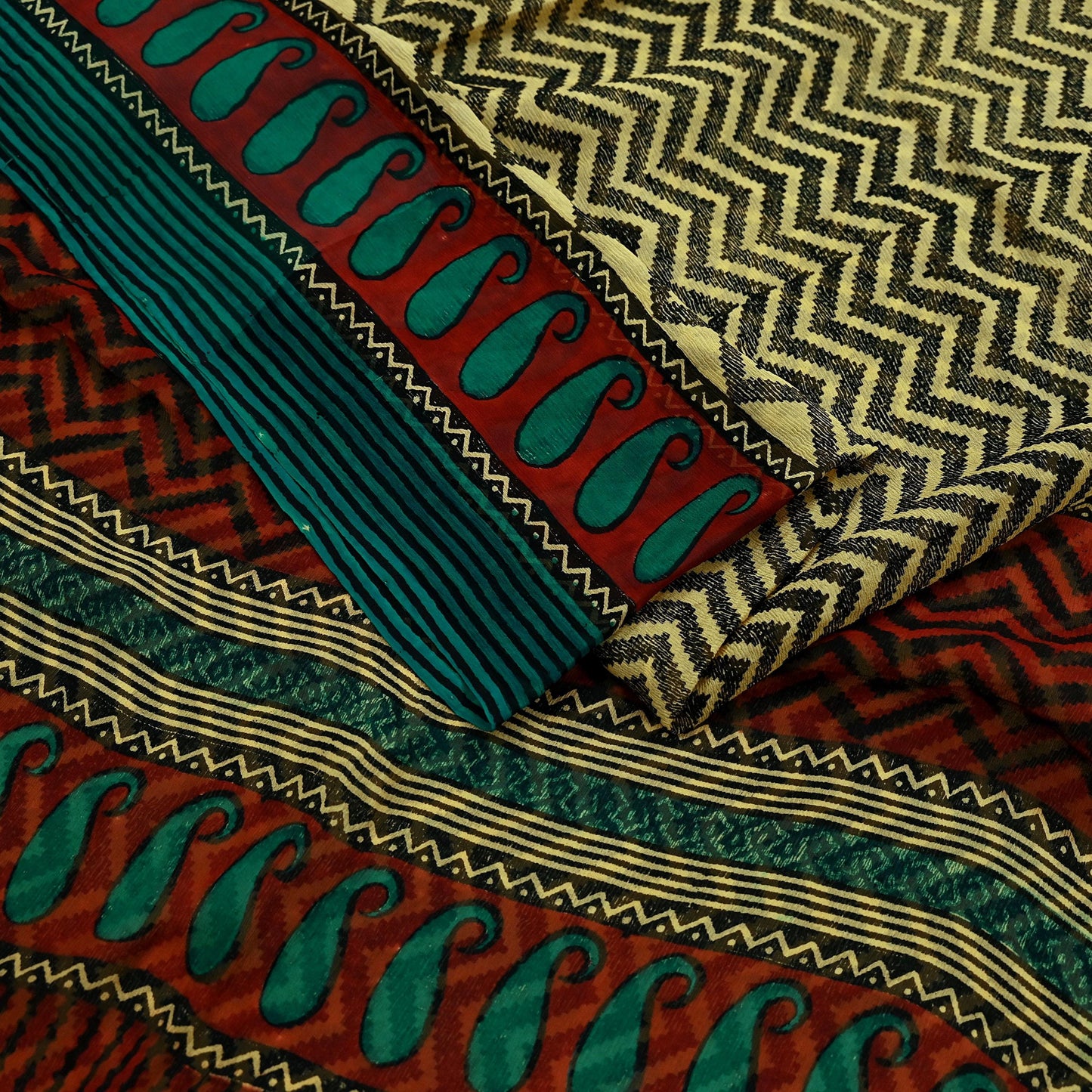 Indian Vintage Beige Pure Chiffon Silk Saree | Printed Zigzag Design | 5 Yards | Sheer Soft Fabric for Sewing, Dressmaking,