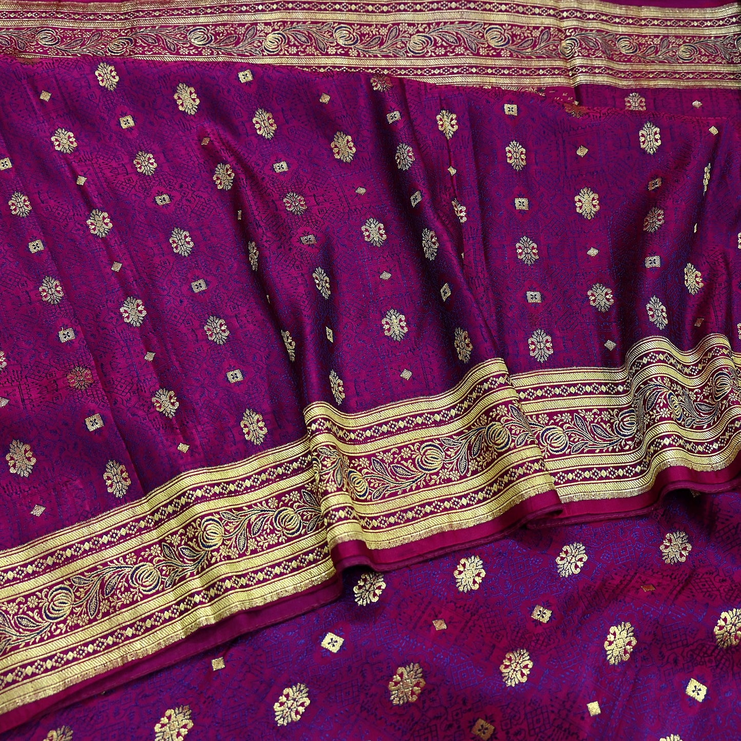 Indian Vintage Purple Banarasi Brocade Saree | Heavy Wedding Sari in Pure Satin Silk | Woven Zari Fabric for Crafting, Dressmaking