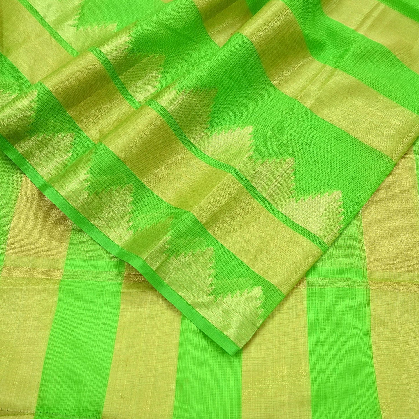 Indian Vintage Sari Nion Green Artificial Silk Hand Woven Sarees 6yd Ethnic Craft Fabric Sewing Dress making Crafting Crafting Quilting