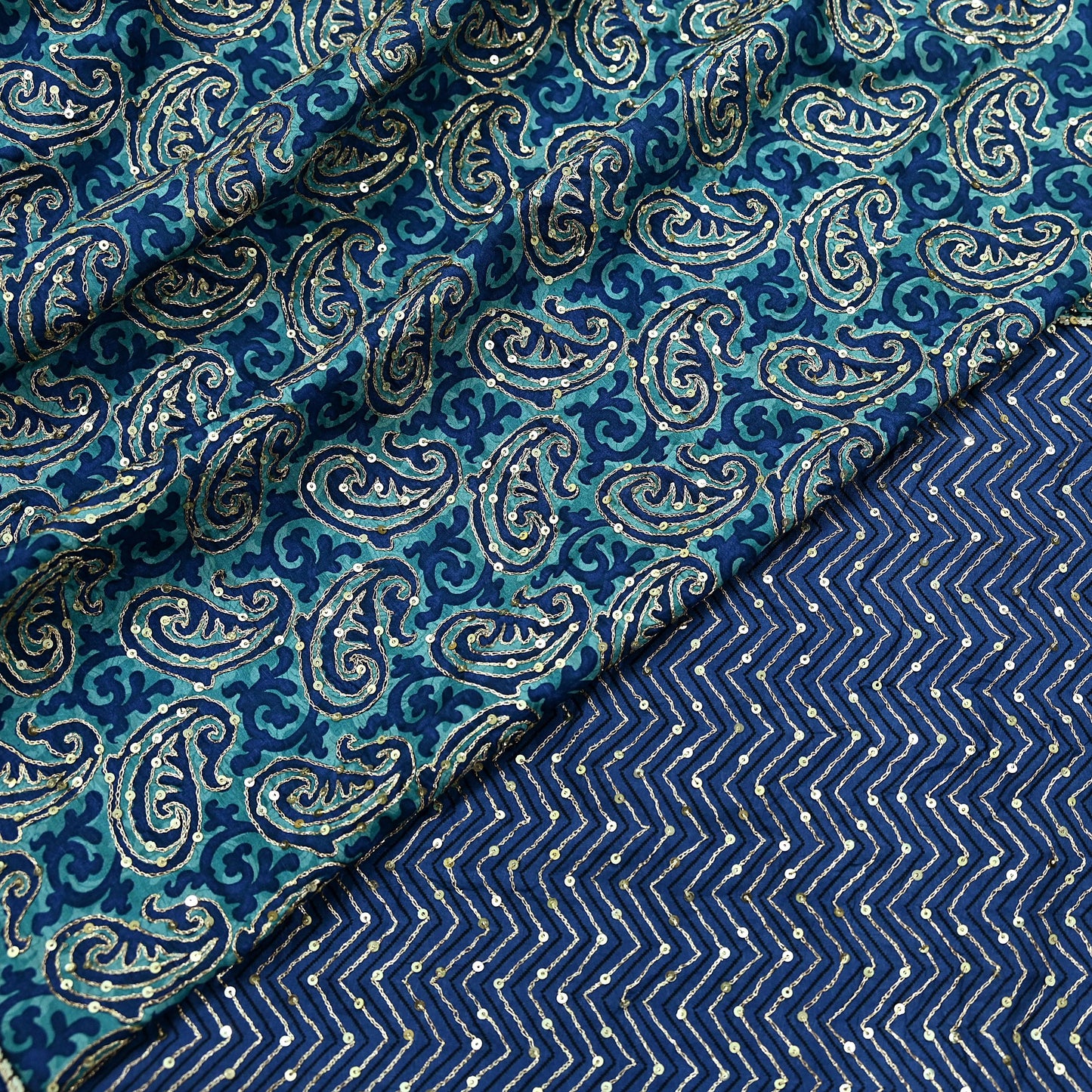 Indian Vintage Sari Blue Pure Silk Hand Embroidered Sarees 5Yd Craft Fabric Sewing soft Quilting Crafting Upcycle Ethnic Bollywood sarees