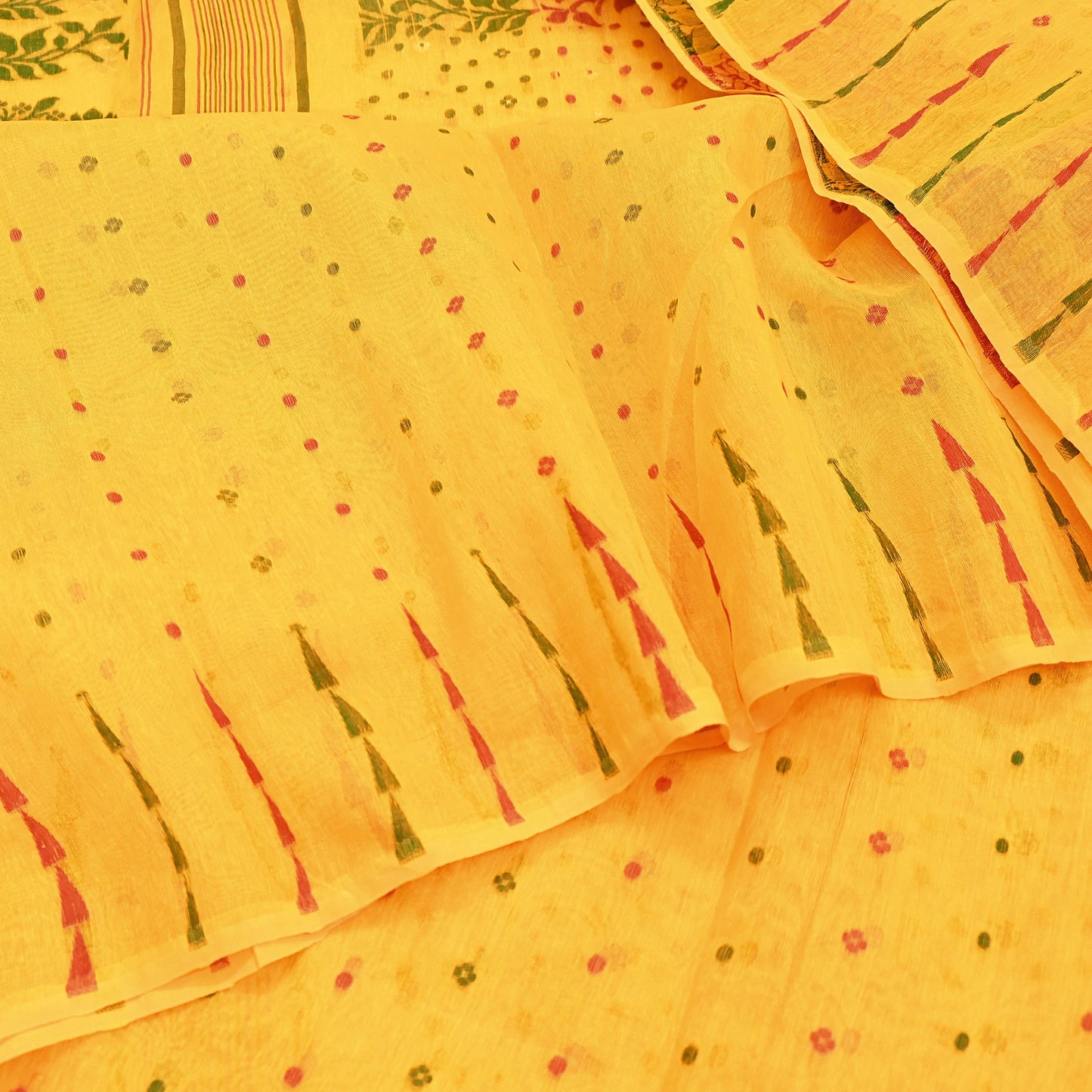 Indian Vintage Sarees Yellow Cotton Hand Woven Jamdani Sari 5yd Ethnic Floral Craft Fabric Dress making Upcycle Crafting Quilting