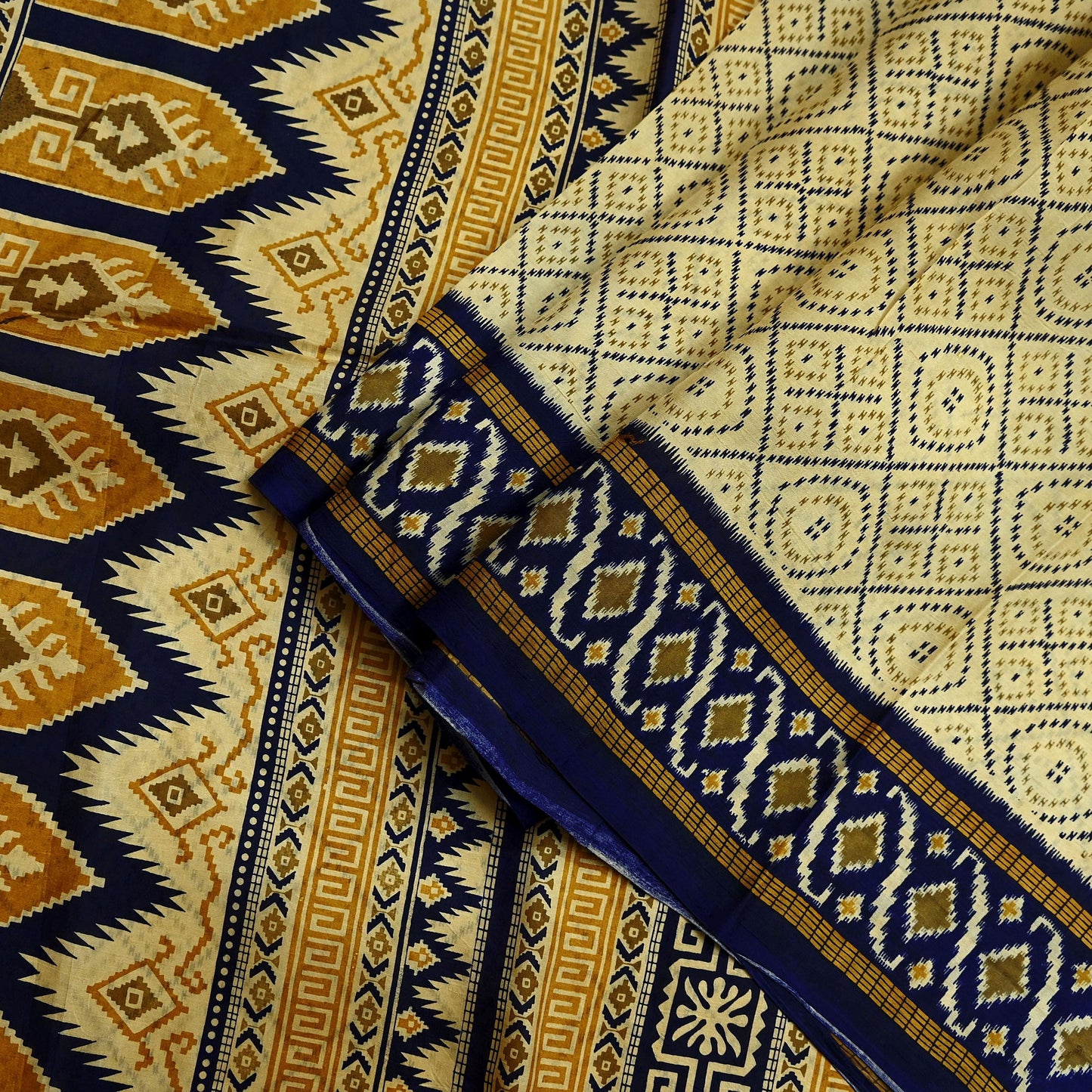Vintage Sari Beige & Blue Pure Silk Printed Saree Fabric 5yard Sewing Soft Dress Designing for Crafting Quilting Upcycle Soft