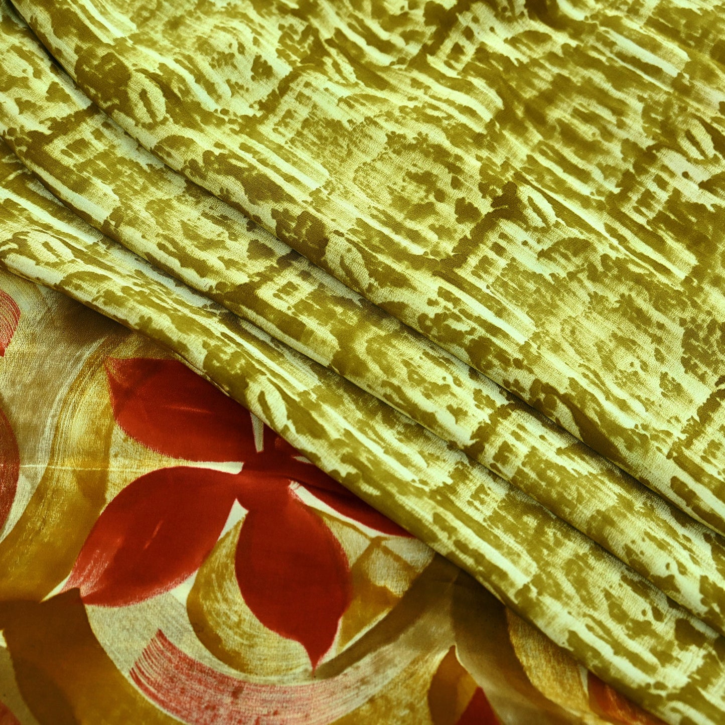 Indian Vintage Green Pure Crepe Silk Saree | Abstract Print | 5 Yards | Soft Sewing Fabric for Dressmaking, Quilting, Crafting & Upcycling