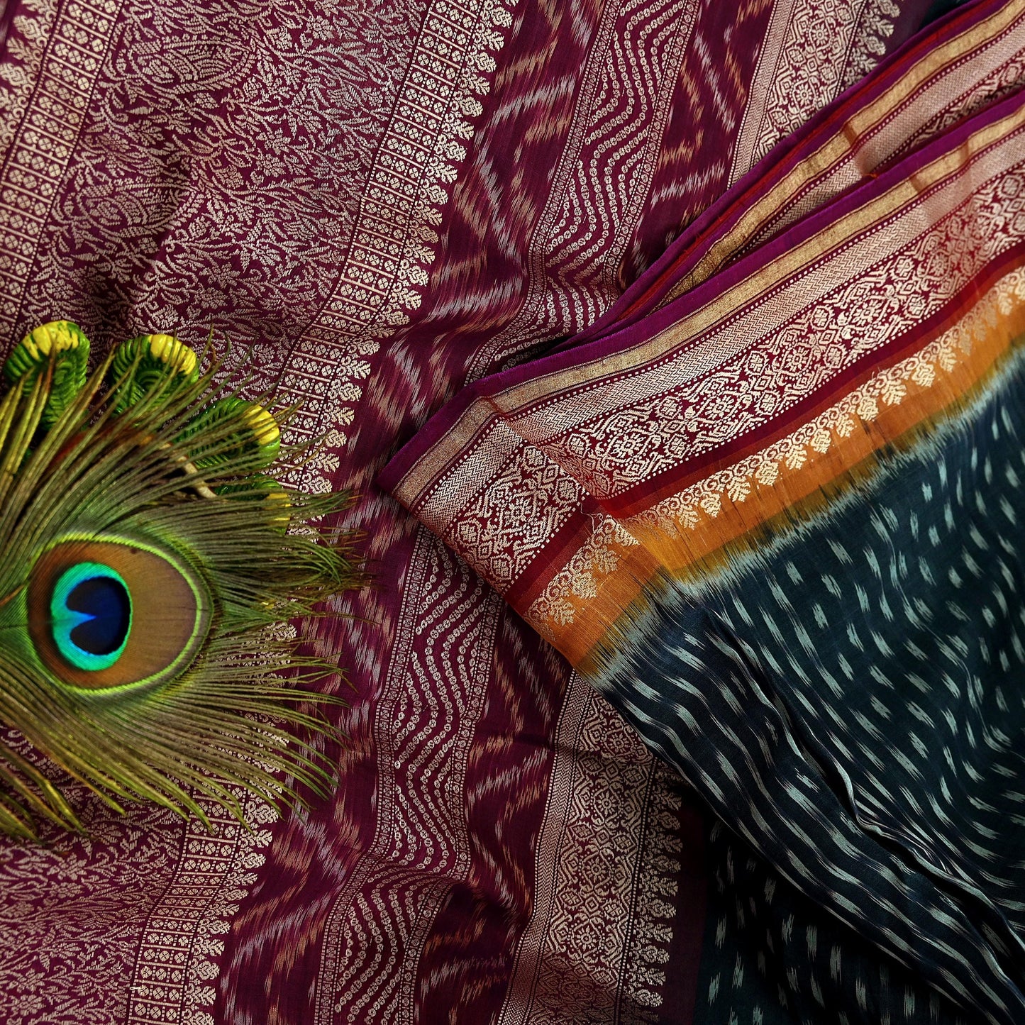 Indian Vintage Sari Black & Maroon Hand woven Sambalpuri Ikat Saree Pure Silk Craft Fabric 5Yd Ethnic Chackra Zari Border