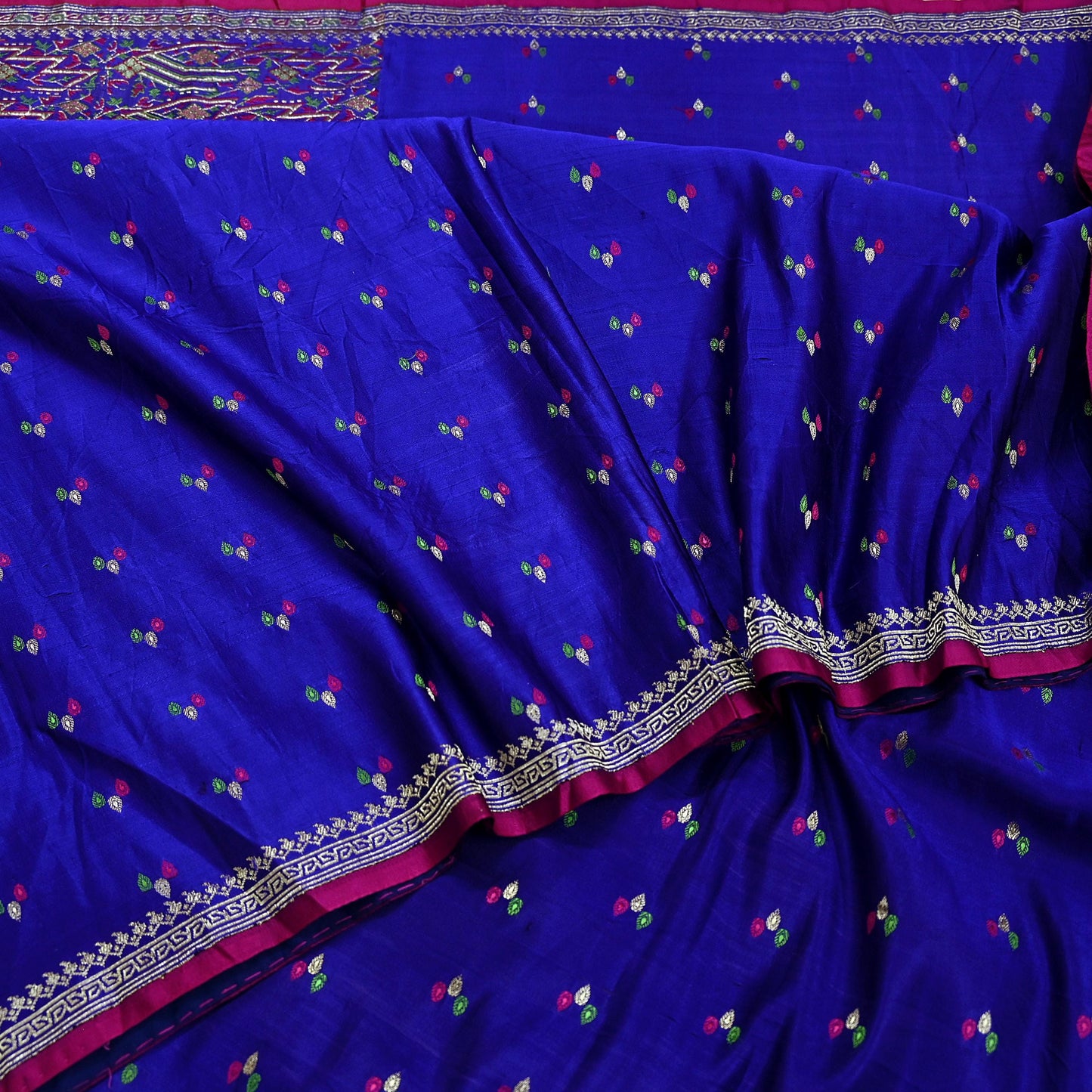 Indian Vintage Purple Banarasi Brocade Saree | Heavy Wedding Sari in Pure Satin Silk | Woven Zari Fabric for Crafting, Dressmaking