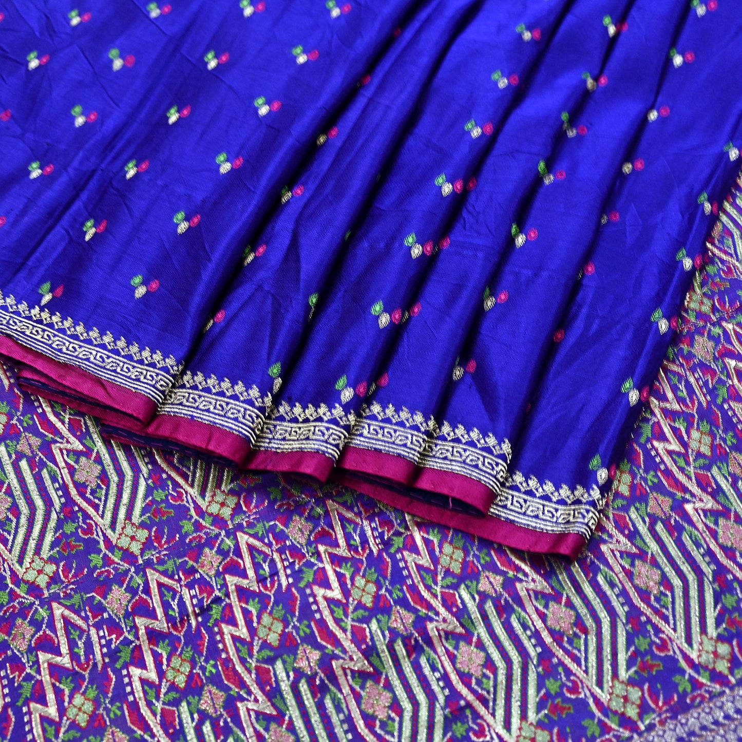 Indian Vintage Purple Banarasi Brocade Saree | Heavy Wedding Sari in Pure Satin Silk | Woven Zari Fabric for Crafting, Dressmaking